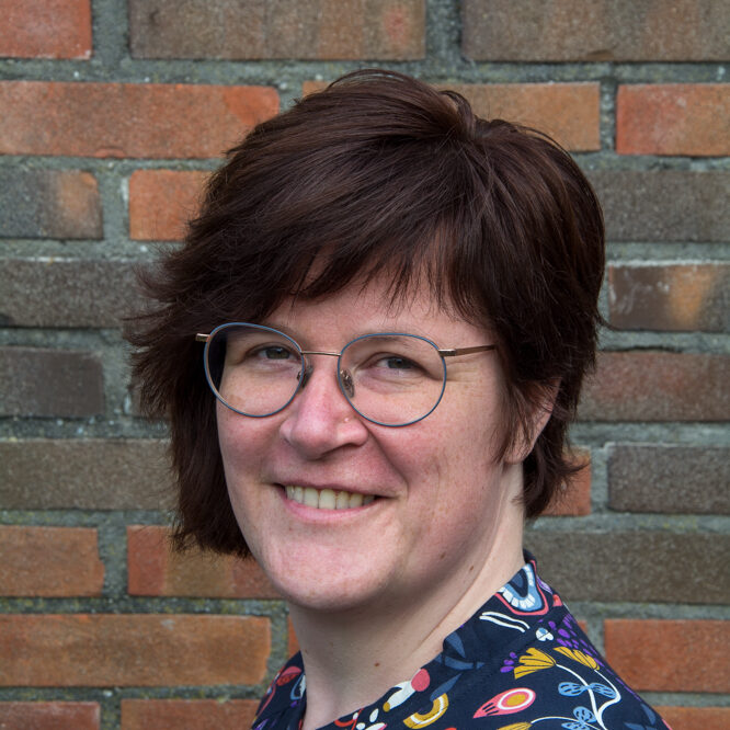 DSC_0951 - 667x1000Nienke